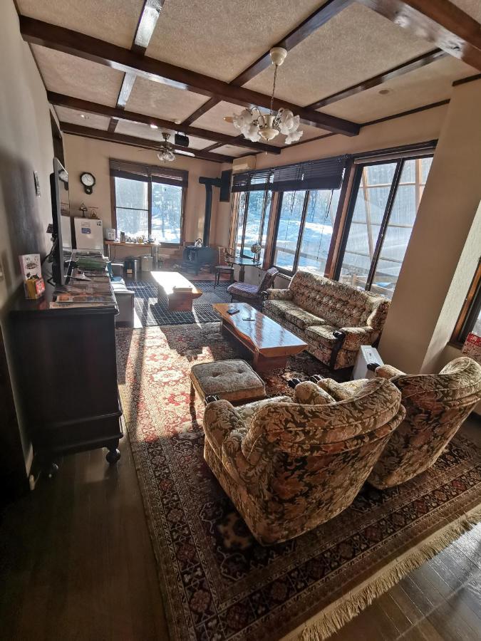 Bed and Breakfast Hakuba Powder Republic Exterior foto